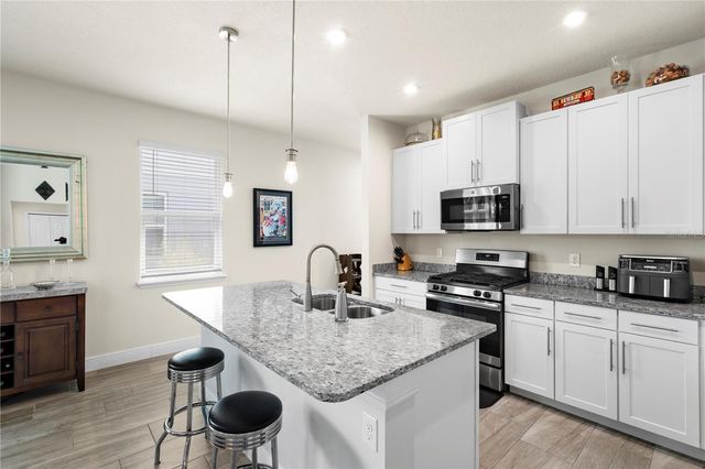 1529 CHELSEA MANOR CIRCLE, Deland, FL 32724