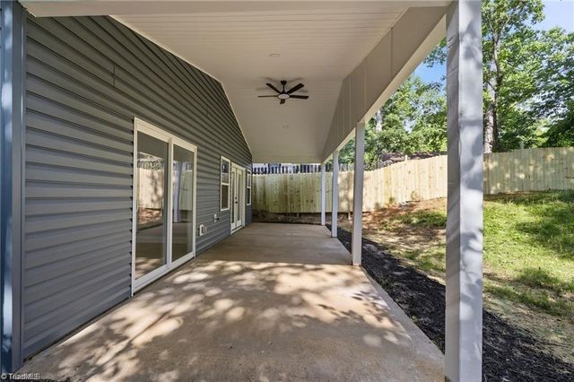 1509 NE 22nd Street, Winston-salem, NC 27105