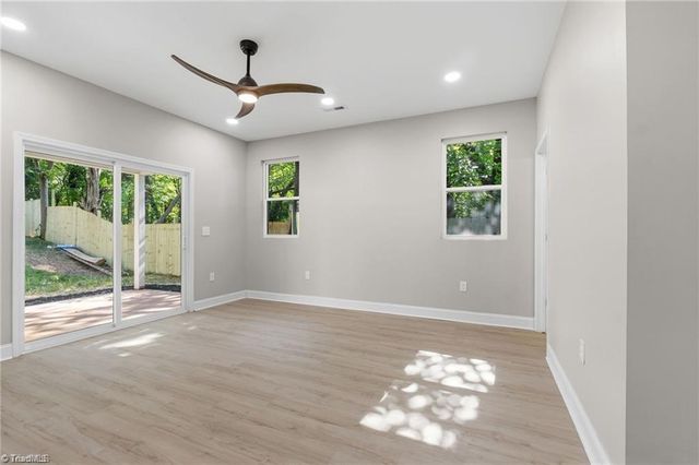 1509 NE 22nd Street, Winston-salem, NC 27105