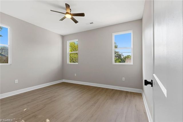 1509 NE 22nd Street, Winston-salem, NC 27105