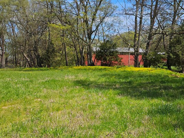 495 Lower East Valley Road, Dunlap, TN 37327