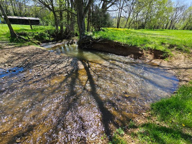 495 Lower East Valley Road, Dunlap, TN 37327