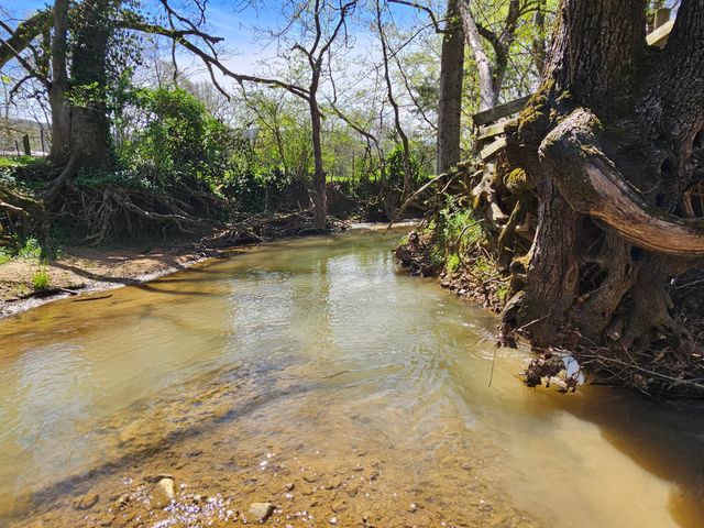 495 Lower East Valley Road, Dunlap, TN 37327