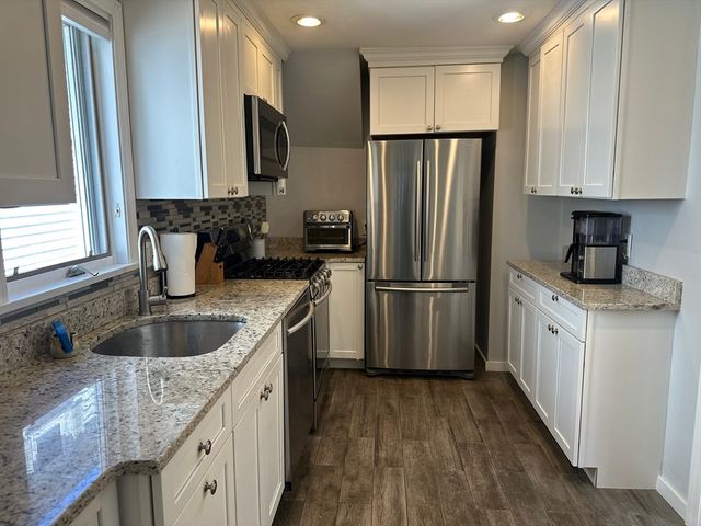 111 Turner St, Quincy, MA 02169