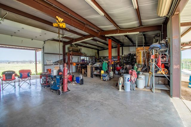 6515 Hwy 27, Center Point, TX 78010