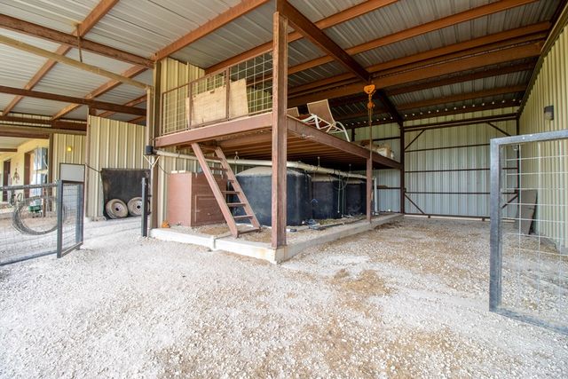 6515 Hwy 27, Center Point, TX 78010