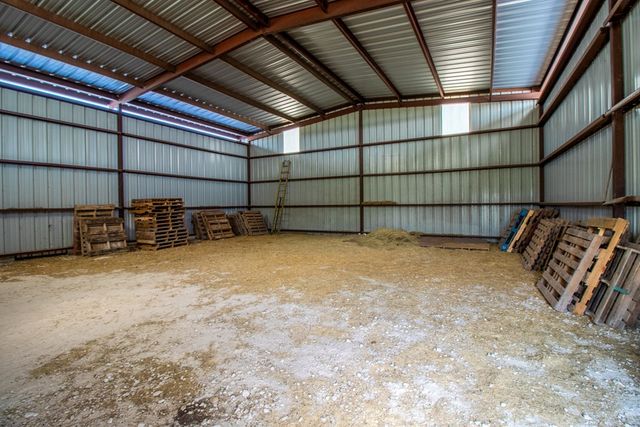 6515 Hwy 27, Center Point, TX 78010