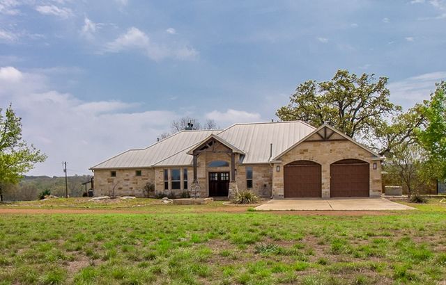 6515 Hwy 27, Center Point, TX 78010
