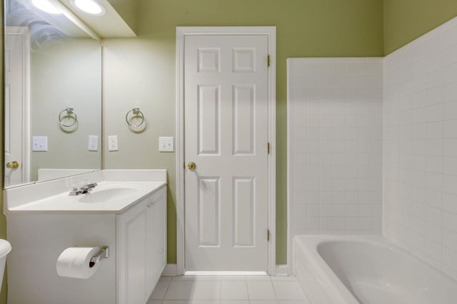 334 Ascot Ridge Lane, Greer, SC 29650