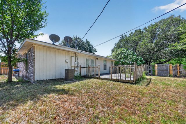 812 Valdez Drive, Dallas, TX 75253