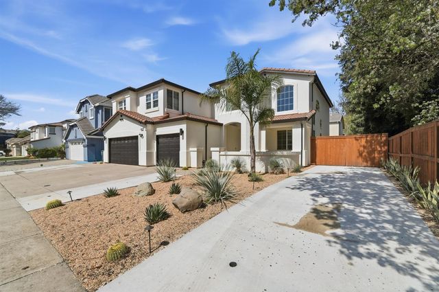 3417 Hillglen Ave, Modesto, CA 95355