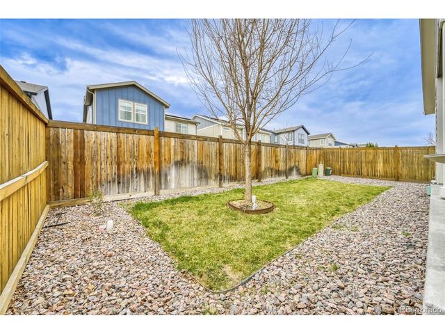 27881 E 7th Ave, Aurora, CO 80018