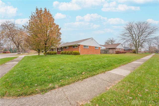 5910 Shady Oak Street, Dayton, OH 45424