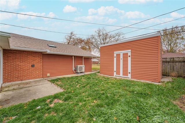 5910 Shady Oak Street, Dayton, OH 45424