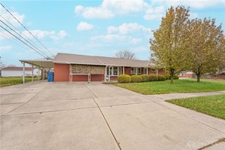 5910 Shady Oak Street, Dayton, OH 45424