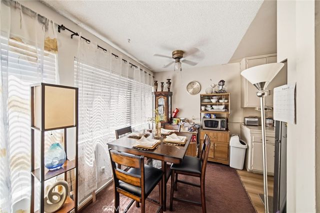 1939 Chariton, Los Angeles, CA 90034