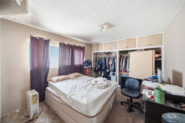 1939 Chariton, Los Angeles, CA 90034