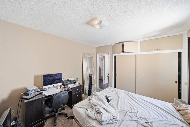 1939 Chariton, Los Angeles, CA 90034