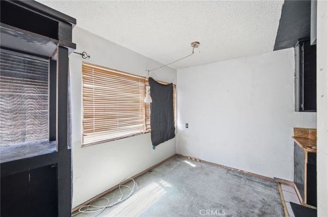 1939 Chariton, Los Angeles, CA 90034