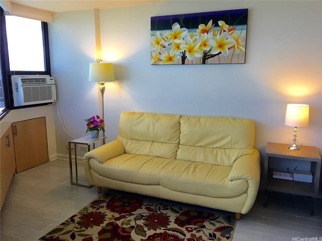 1700 Ala Moana Boulevard 3803, Honolulu, HI 96815