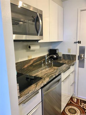 1700 Ala Moana Boulevard 3803, Honolulu, HI 96815