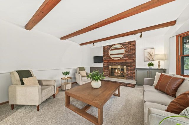6436 Riverdale LANE, Greendale, WI 53129
