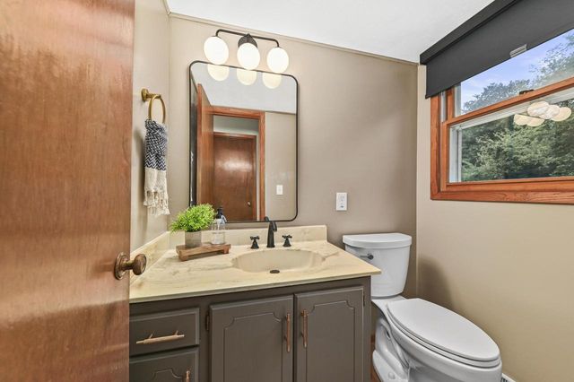 6436 Riverdale LANE, Greendale, WI 53129