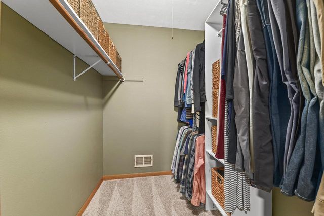 6436 Riverdale LANE, Greendale, WI 53129