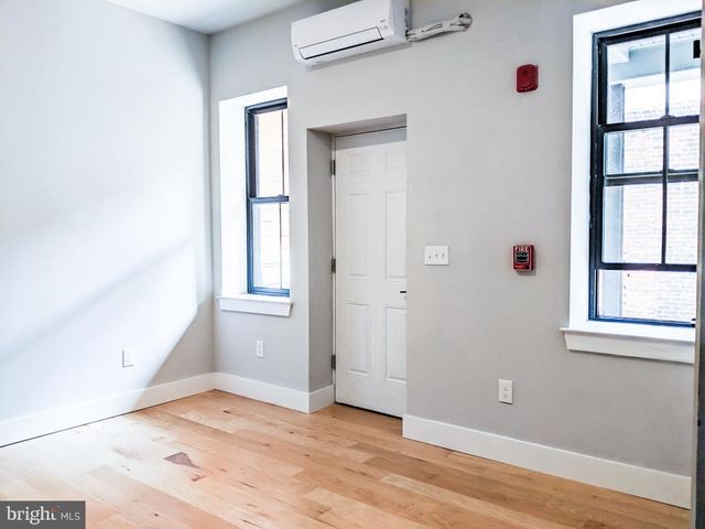 2121-23 E DAUPHIN ST, Philadelphia, PA 19125