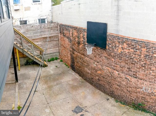 2121-23 E DAUPHIN ST, Philadelphia, PA 19125