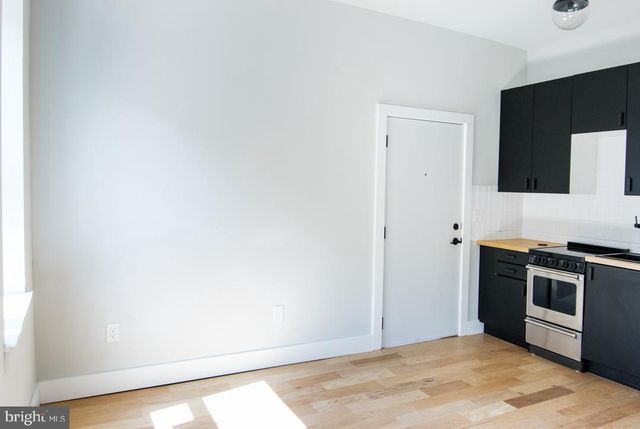 2121-23 E DAUPHIN ST, Philadelphia, PA 19125