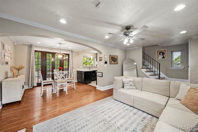 2023 Bland Place, Maplewood, MO 63143