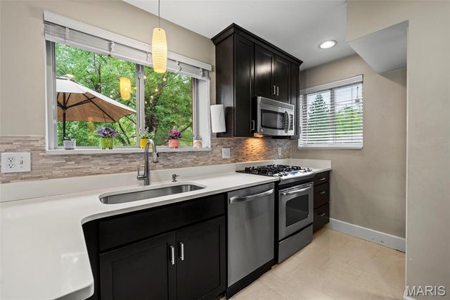 2023 Bland Place, Maplewood, MO 63143