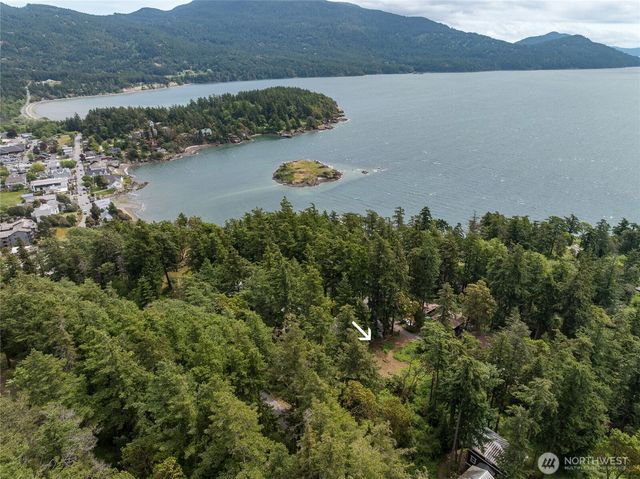 147 Geer Lane, Orcas Island, WA 98245