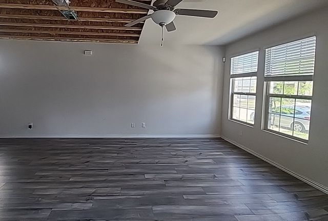 2713 Acadia Drive, Corinth, TX 76210