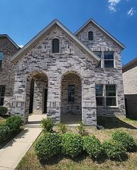2713 Acadia Drive, Corinth, TX 76210