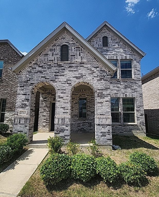 2713 Acadia Drive, Corinth, TX 76210