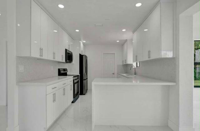 2301 ALCAZAR, Miramar, FL 33023