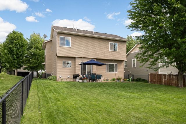 16280 Tahinka Court NW, Prior Lake, MN 55372