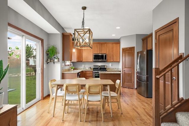 16280 Tahinka Court NW, Prior Lake, MN 55372