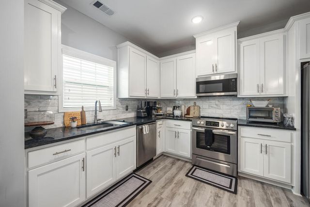 17 Ivy Way, Phenix City, AL 36867