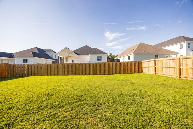 17 Ivy Way, Phenix City, AL 36867