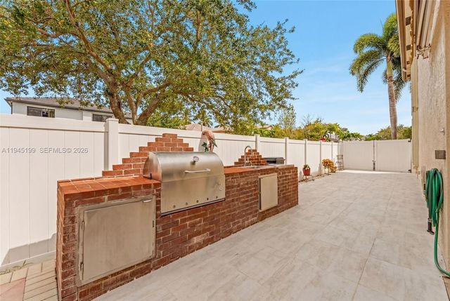 17492 SW 35th St, Miramar, FL 33029