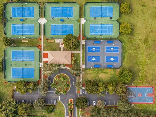 17492 SW 35th St, Miramar, FL 33029