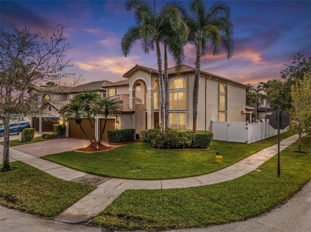 17492 SW 35th St, Miramar, FL 33029