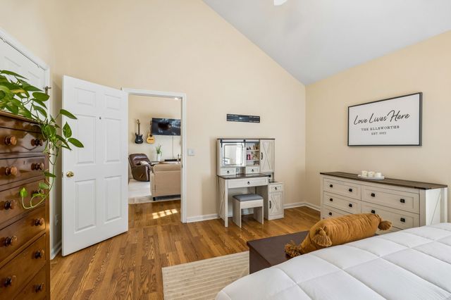 7128 Catherine Dr, Fairview, TN 37062