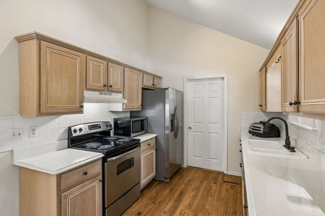 7128 Catherine Dr, Fairview, TN 37062