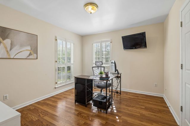 7128 Catherine Dr, Fairview, TN 37062