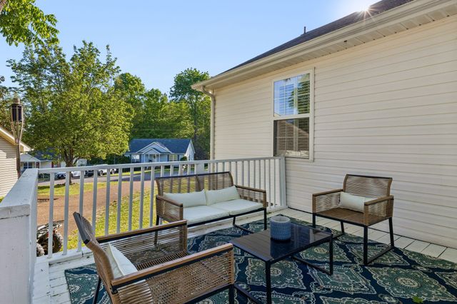 7128 Catherine Dr, Fairview, TN 37062