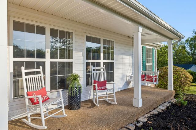 7128 Catherine Dr, Fairview, TN 37062
